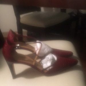 Cranberry reptile Print shoe strap ankle